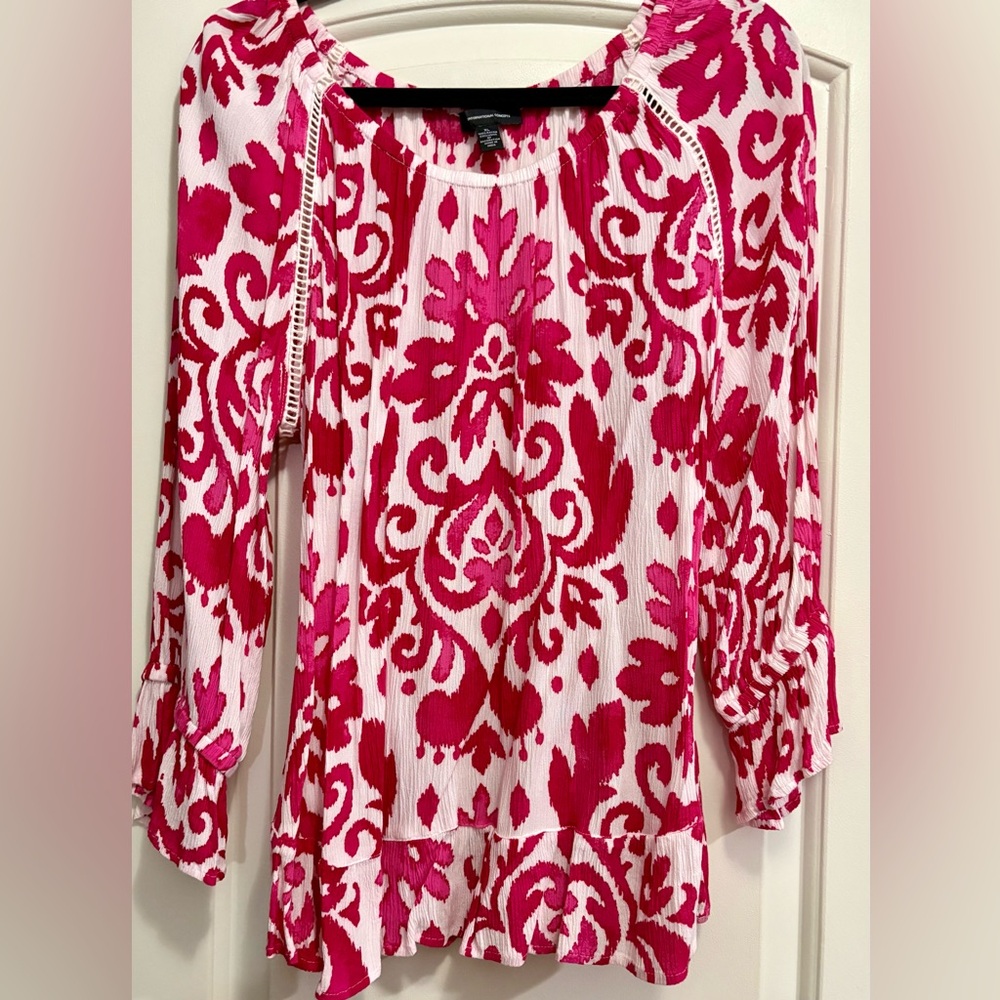 Women's Pink Patterned Top - Picture 1 of 4